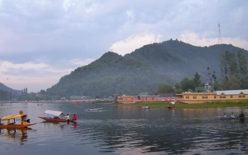Prince Of Vale Houseboat, Srinagar 3